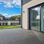 4 Bedroom Luxurious In Prázdninový dům Kamien Pomorski